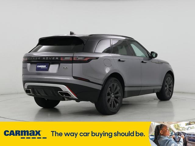 Photo of 2023 Gray Land Rover Range Rover Velar