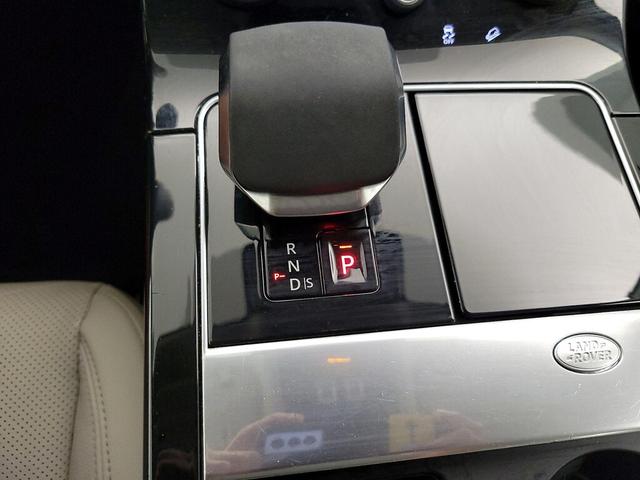 Photo of 2023 Gray Land Rover Range Rover Velar