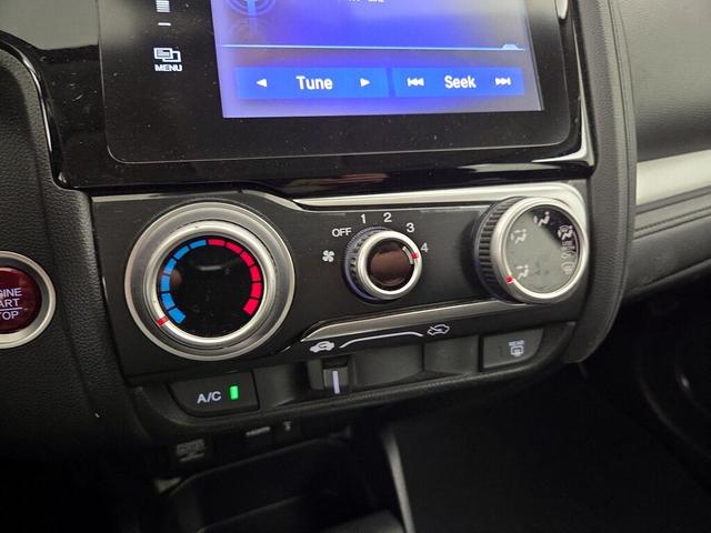 Photo of 2015 Blue Honda Fit