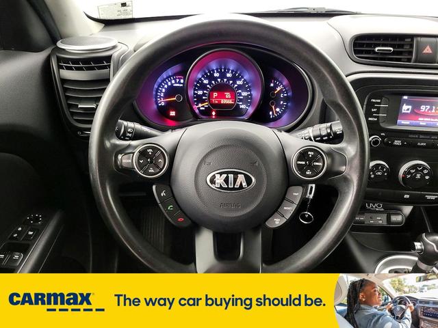 Photo of 2015 Gray Kia Soul