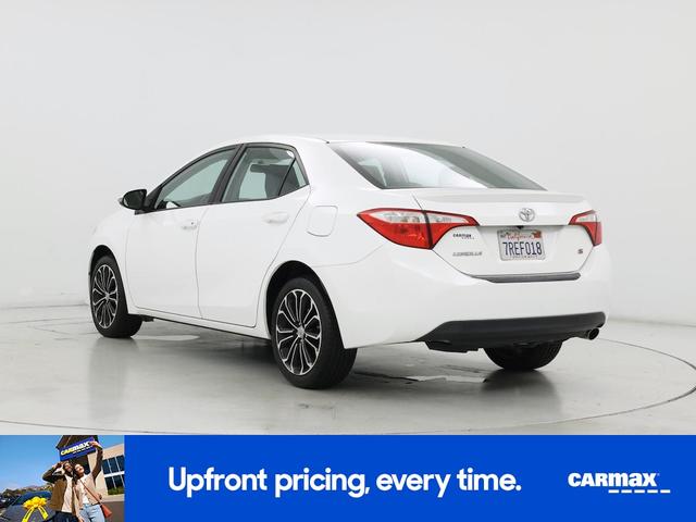Photo of 2016 White Toyota Corolla