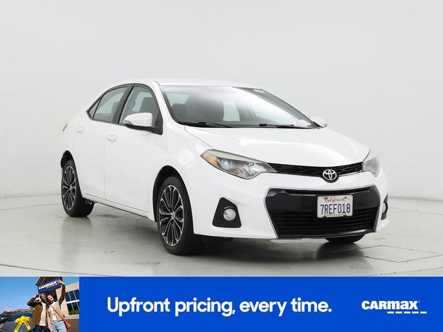 Photo of 2016 White Toyota Corolla