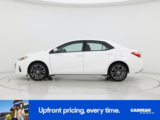 Photo of 2016 White Toyota Corolla