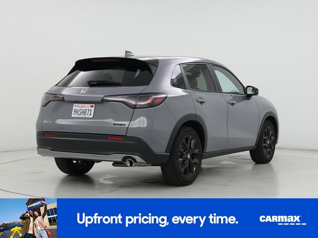 Photo of 2024 Gray Honda HR-V