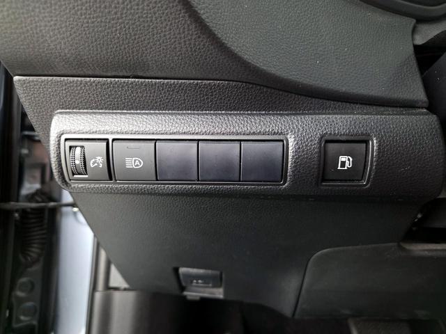 Photo of 2021 Blue Toyota Corolla Hybrid