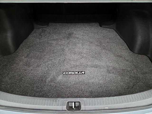 Photo of 2021 Blue Toyota Corolla Hybrid