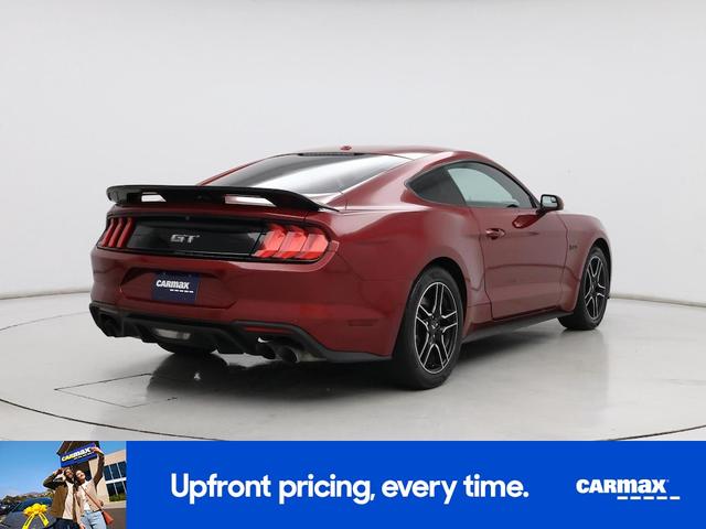 Photo of 2019 Red Ford Mustang