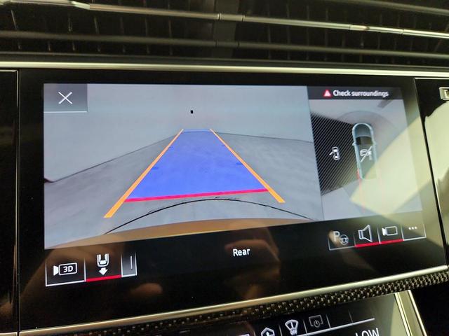 Photo of 2023 Orange Audi SQ8