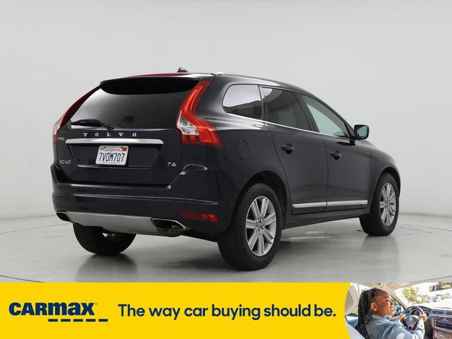 Photo of 2016 Blue Volvo XC60