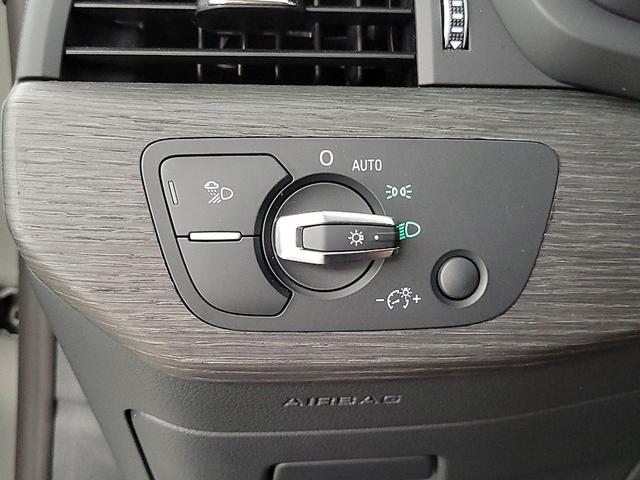Photo of 2024 Gray Audi A5