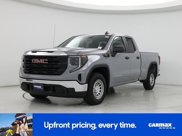 Photo of 2025 Gray GMC Sierra 1500