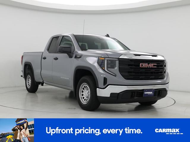 Photo of 2025 Gray GMC Sierra 1500