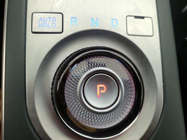 Photo of 2023 White Genesis GV70