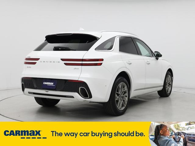 Photo of 2023 White Genesis GV70