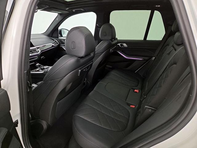 Photo of 2023 White BMW X5 PHEV
