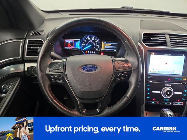 Photo of 2017 Black Ford Explorer