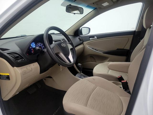 Photo of 2017 White Hyundai Accent