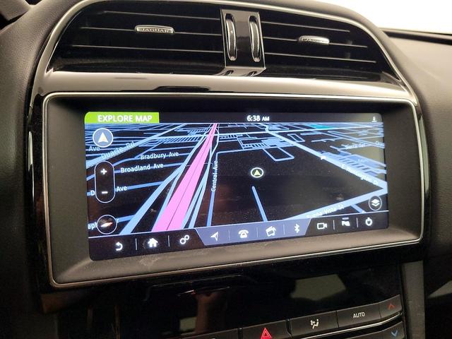 Photo of 2019 Black Jaguar F-PACE