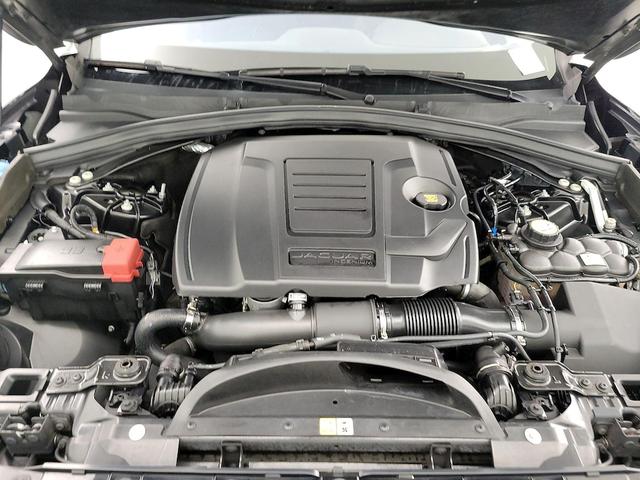 Photo of 2019 Black Jaguar F-PACE