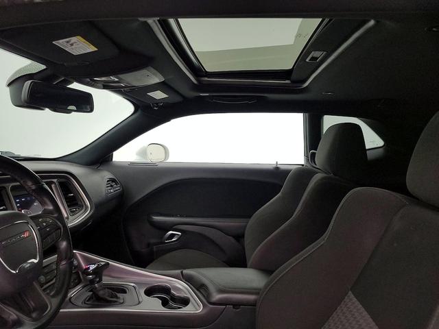 Photo of 2020 White Dodge Challenger