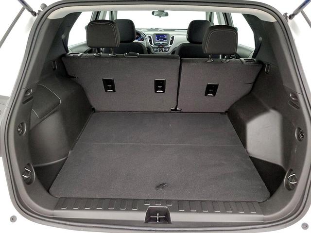 Photo of 2022 White Chevrolet Equinox