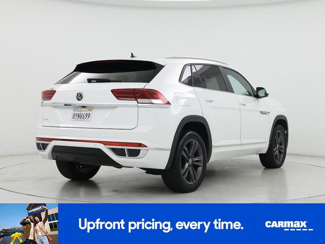 Photo of 2021 White Volkswagen Atlas Cross Sport
