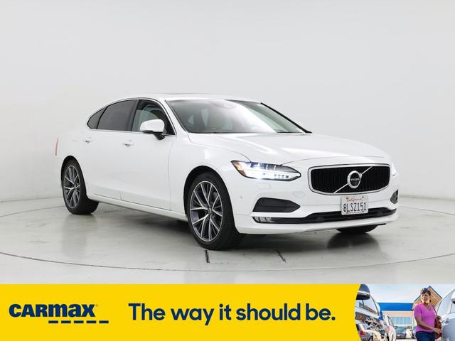 2018 Volvo S90