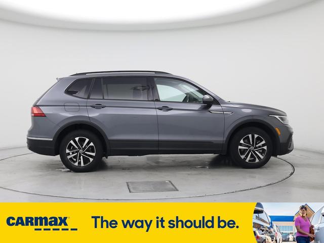 Photo of 2023 Gray Volkswagen Tiguan