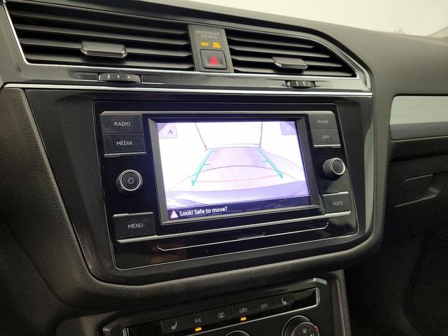 Photo of 2023 Gray Volkswagen Tiguan