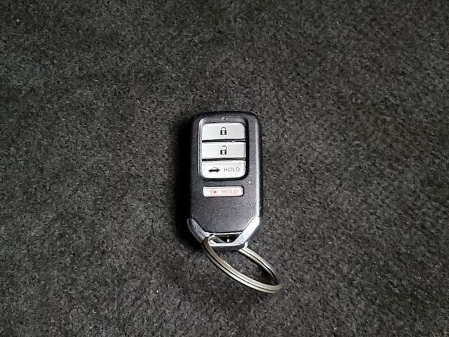 Photo of 2020 Gray Honda Accord