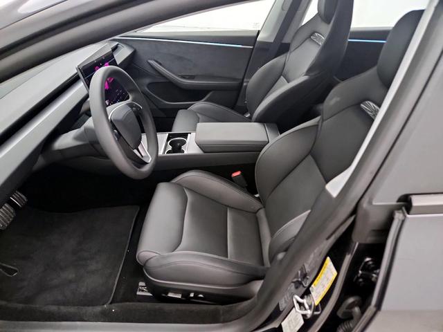 Photo of 2024 Gray Tesla Model 3