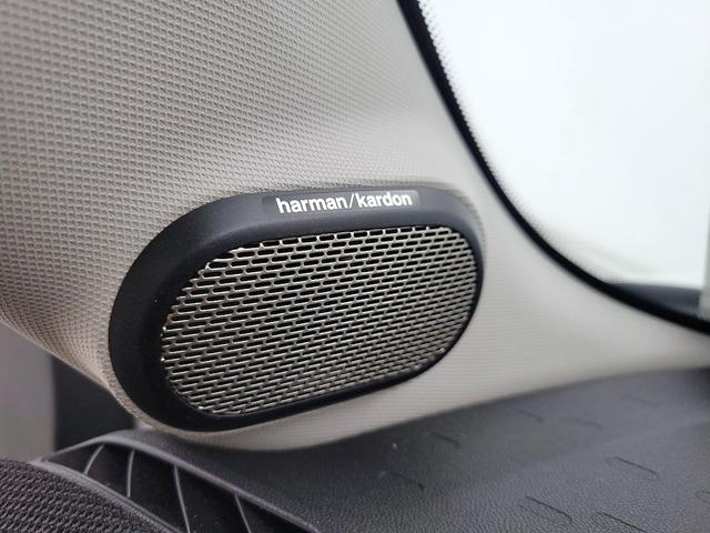 Photo of 2025 White MINI Hardtop