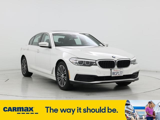 2019 BMW 530
