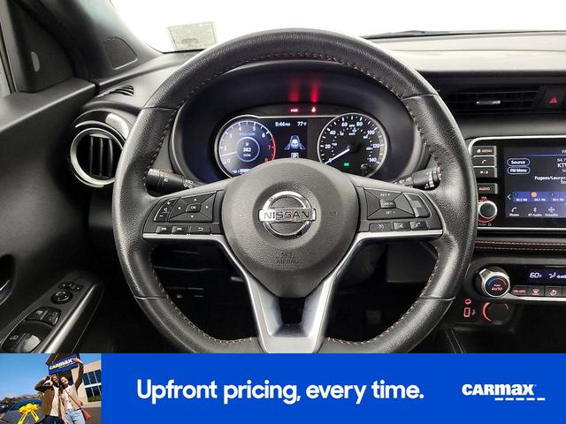 Photo of 2020 Black Nissan Kicks