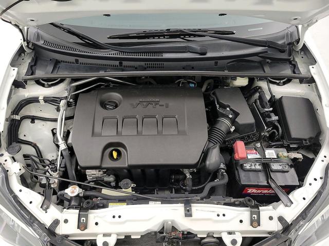 Photo of 2018 White Toyota Corolla