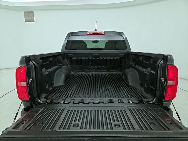 Photo of 2016 Gray Chevrolet Colorado
