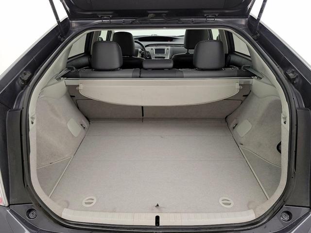 Photo of 2014 Blue Toyota Prius