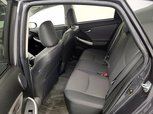 Photo of 2014 Blue Toyota Prius