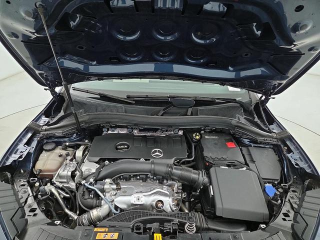 Photo of 2022 Blue Mercedes-Benz GLA 250