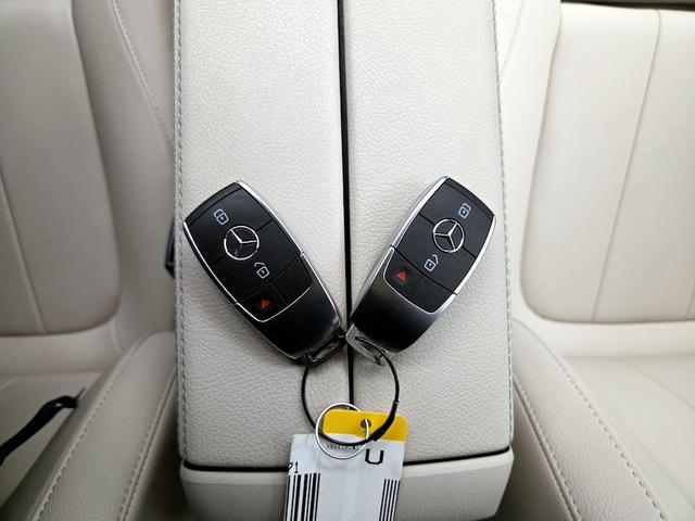 Photo of 2022 Blue Mercedes-Benz GLA 250