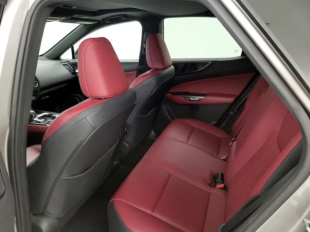 Photo of 2022 Silver Lexus NX 350
