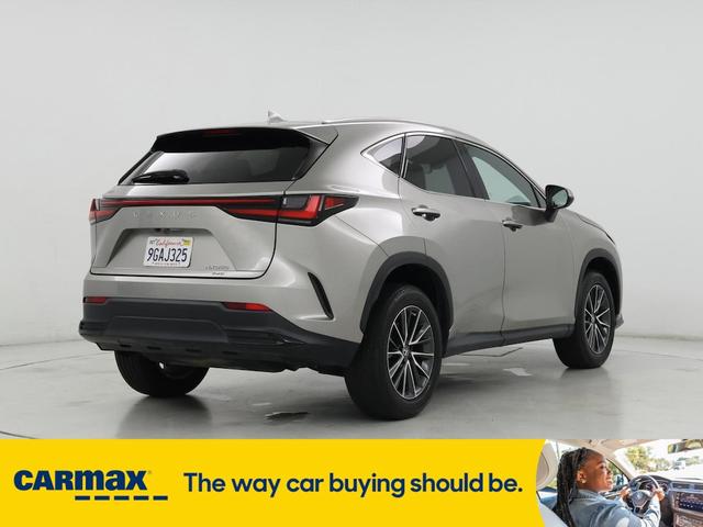 Photo of 2022 Silver Lexus NX 350