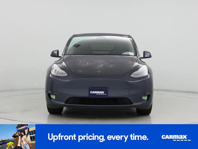 Photo of 2023 Gray Tesla Model Y