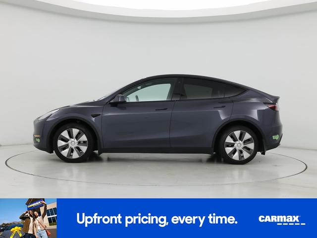 Photo of 2023 Gray Tesla Model Y