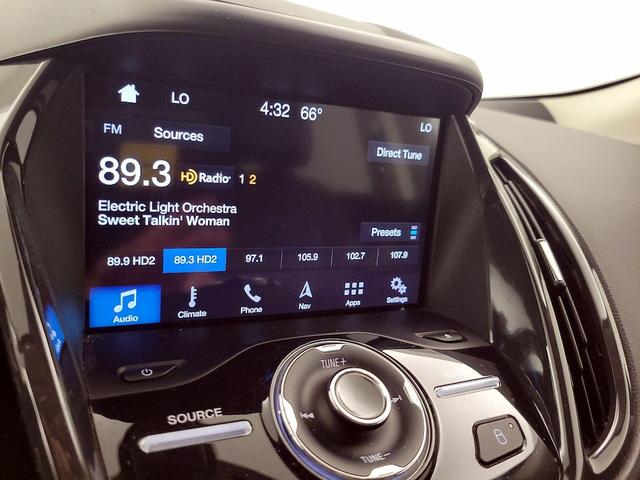 Photo of 2016 Gray Ford Escape