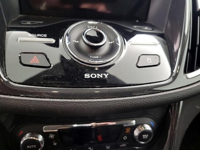 Photo of 2016 Gray Ford Escape