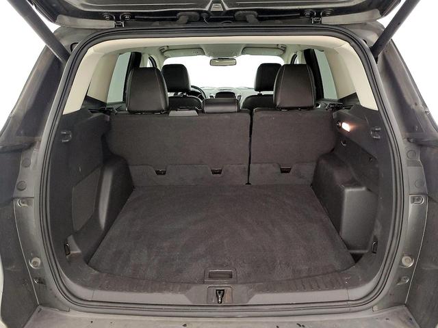 Photo of 2016 Gray Ford Escape