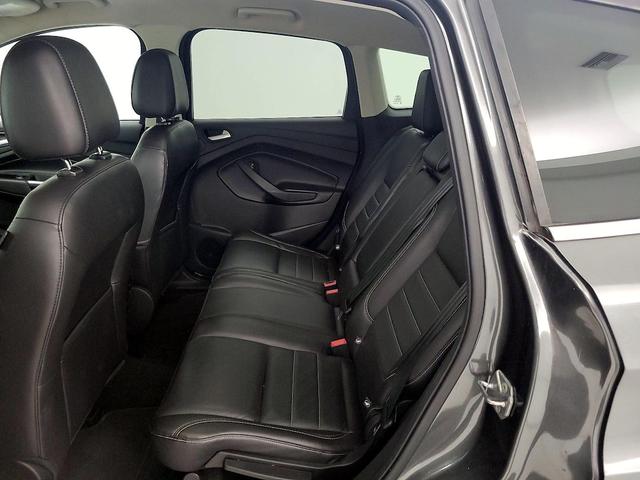 Photo of 2016 Gray Ford Escape