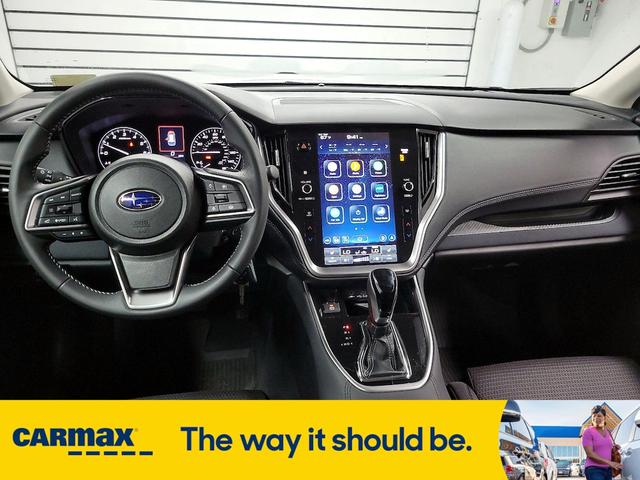 Photo of 2023 White Subaru Outback