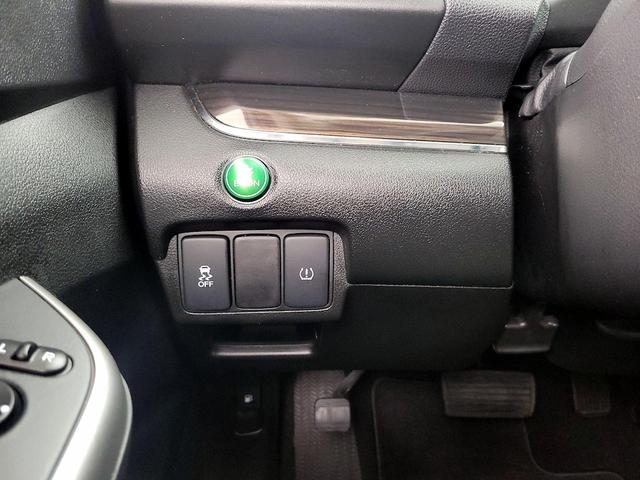Photo of 2015 Gray Honda CR-V